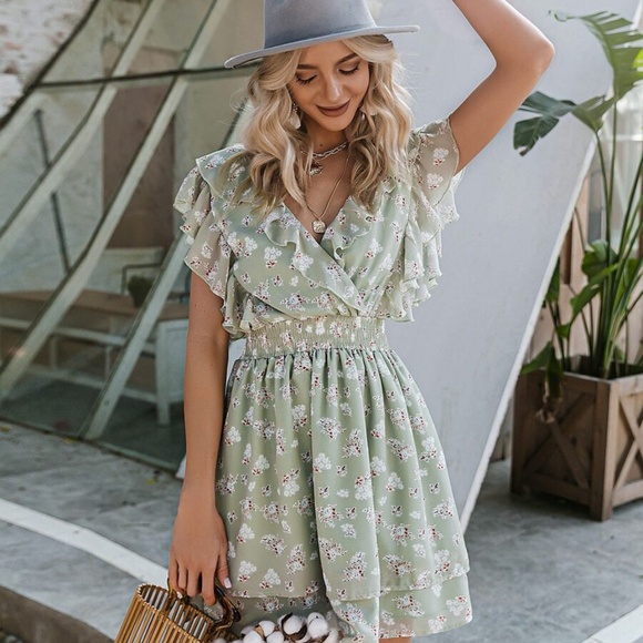 sage v neck floral ruffle open back boho dress - Picture 4 of 9